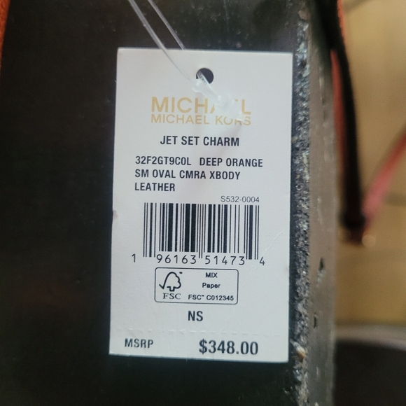 Michael Kors Jet Set Charm Bag ⭐️NWT!⭐️ Host Pick🤩 - Picture 7 of 7